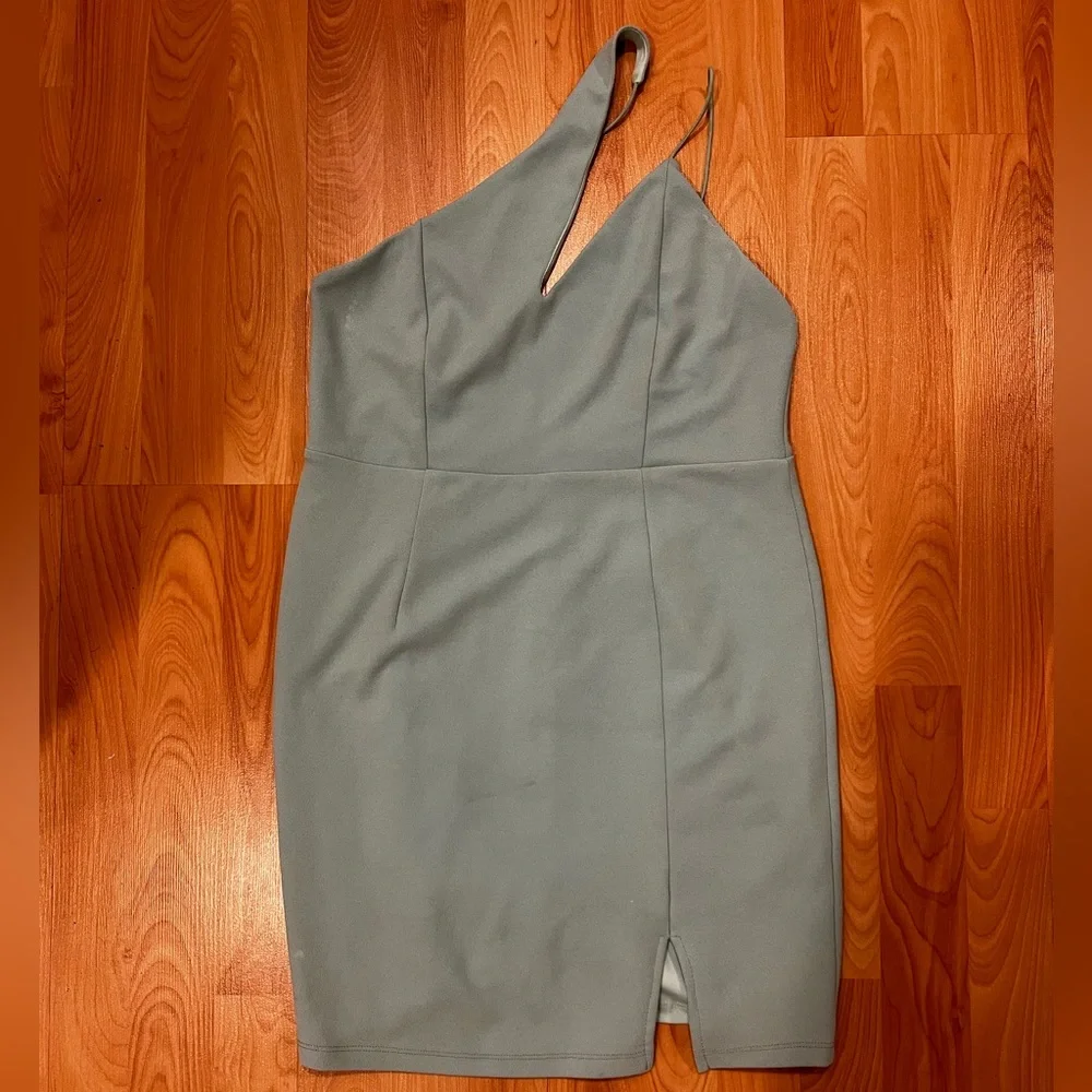 Lulu’s Poised to Party Mint One-Shoulder Bodycon Mini Dress Medium - Picture 3 of 3